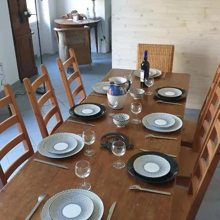 Holiday home Maison Pour 8 Personnes Sur Grand Terrain Arbore *