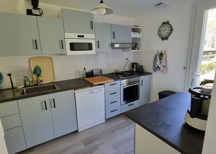 Maison Pour 8 Personnes Sur Grand Terrain Arbore *